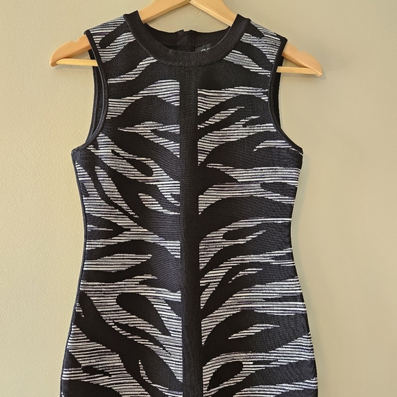 Karen Millen Bandage Bodycon Zebra Print Sleeveless Mini Dress Black Grey Size S - Picture 4 of 16